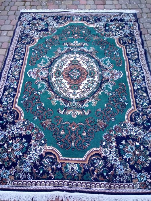 Продам вживаний килим