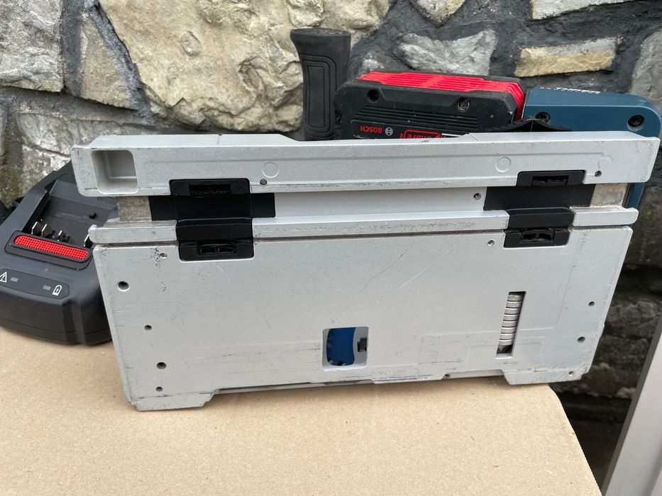 BOSCH GKT 18V-52 GC Professional/Занурювальна пила бош 18в(комплект)