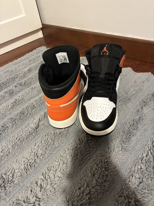 Nike Jordan 1 mid
