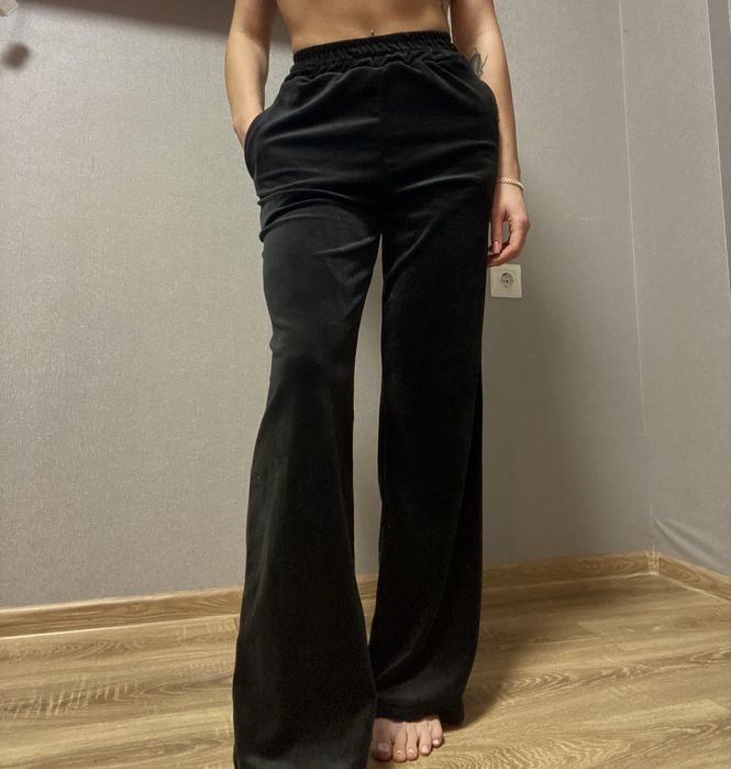 Велюрові штани жіночі
