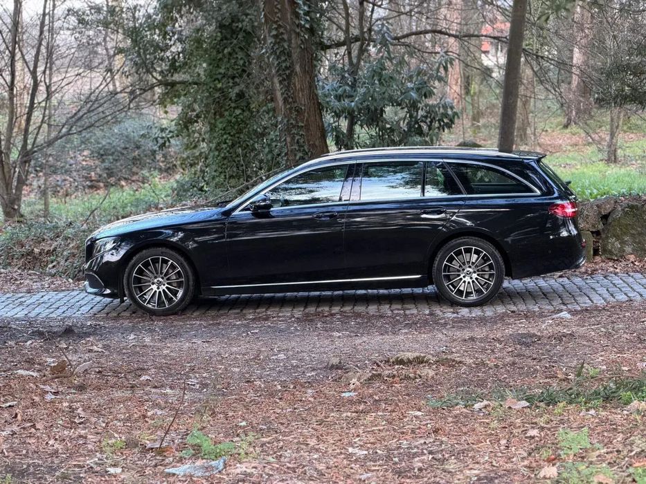 Mercedes-Benz E 300 de AMG Line