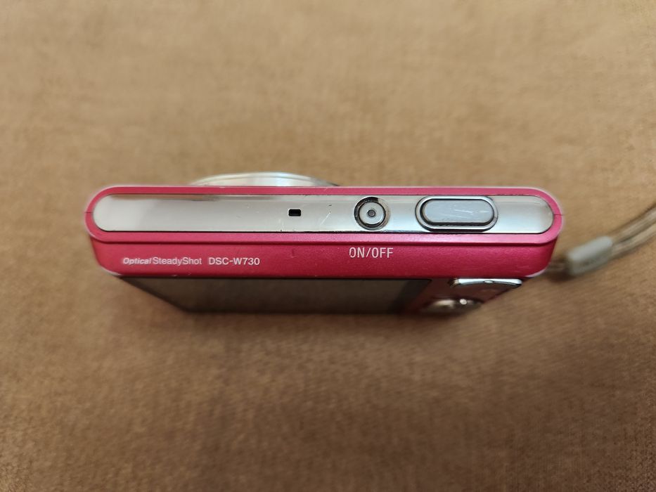 Sony Cyber-shot dsc-w730