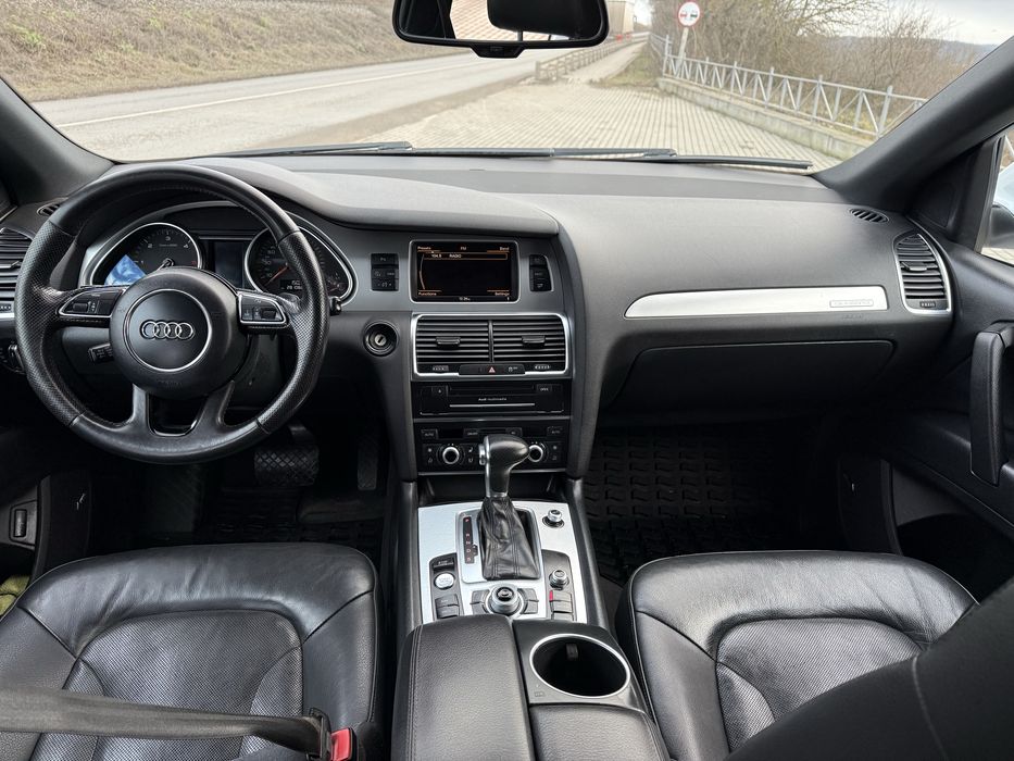 Audi Q7 S-line свіжопригнана