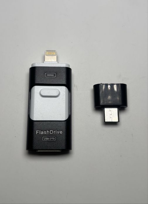 wielofunkcyjny pendrive (USB Flash Drive) 4 w 1