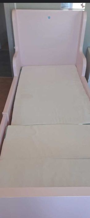 Cama Rosa Extensível