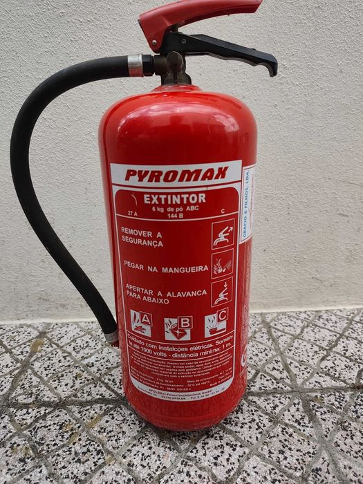 BAIXA DE PREÇO :   EXTINTOR barato, para recarregar