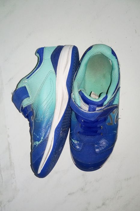 Кросівки, залки для футзалу дитячі Decathlon