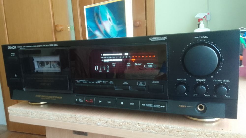 Кассетная дека Denon DRM-800A