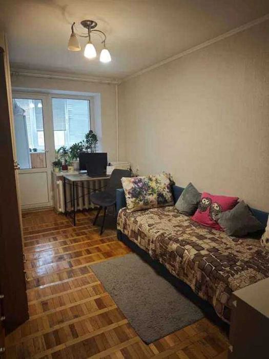 Продам 4к квартиру, Шевельова Юрія вул. 48, Парк Партизанської Слави