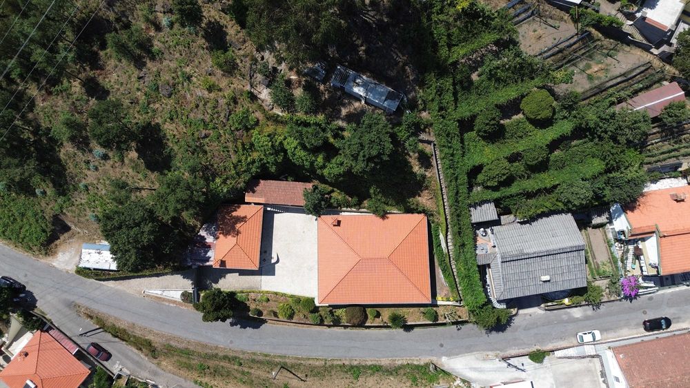 Moradia T3 Térrea com 1.530 m² de Terreno | Sousa, Felgueiras