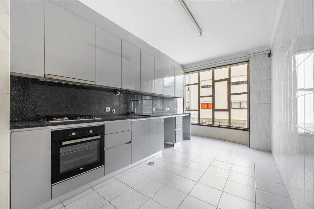 Apartamento T3 em Escudeiros e Penso (Santo Estêvão e São Vicente), €299.000