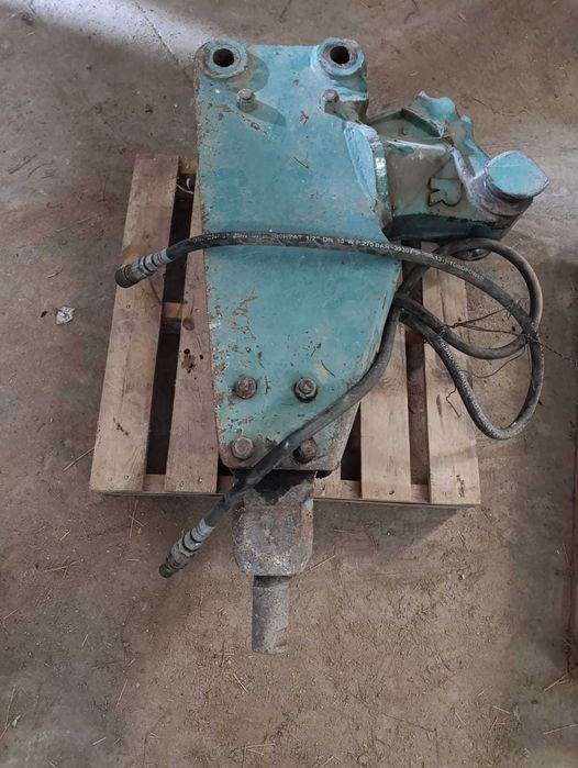 Martelo de máquina giratória - 4 toneladas