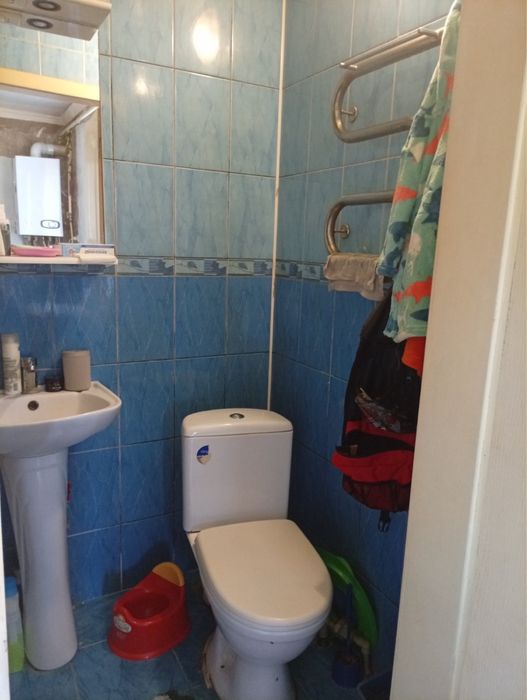 Продам будинок , район 33 школи