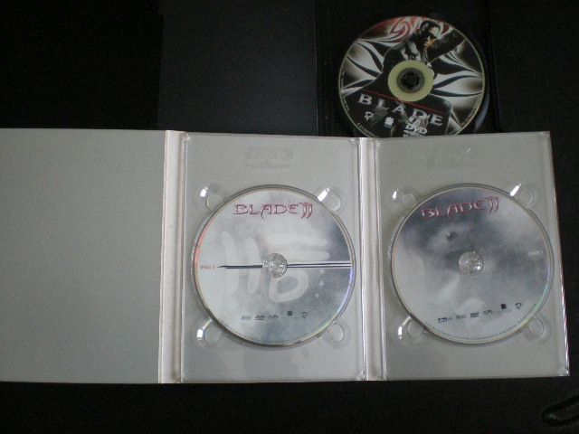 Séries Especiais - Blade  -   Serial Killers