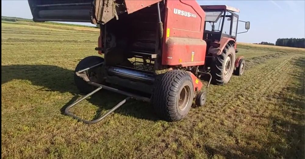 Prasa Ursus z543 i zgrabiarka