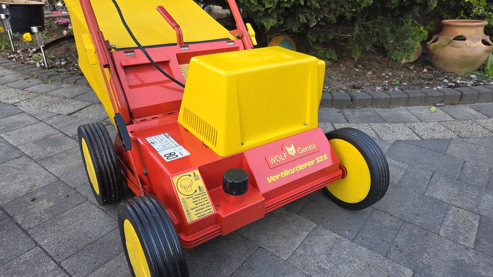 Wertykulator z koszem Wolf Geratę