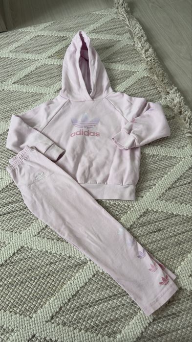 Костюм adidas 120 cm