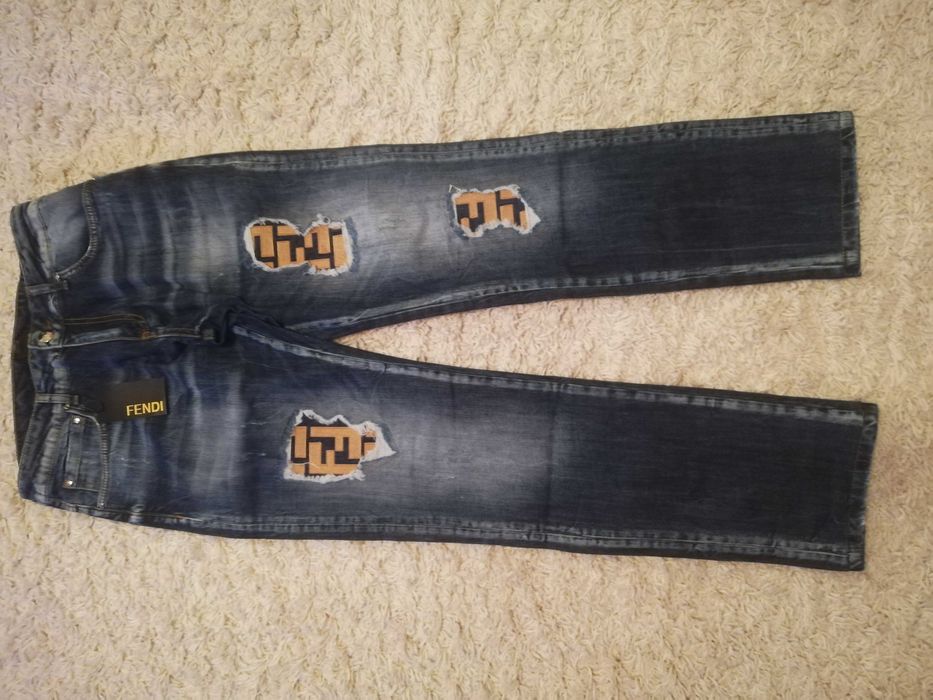 Новые мужские джинсы