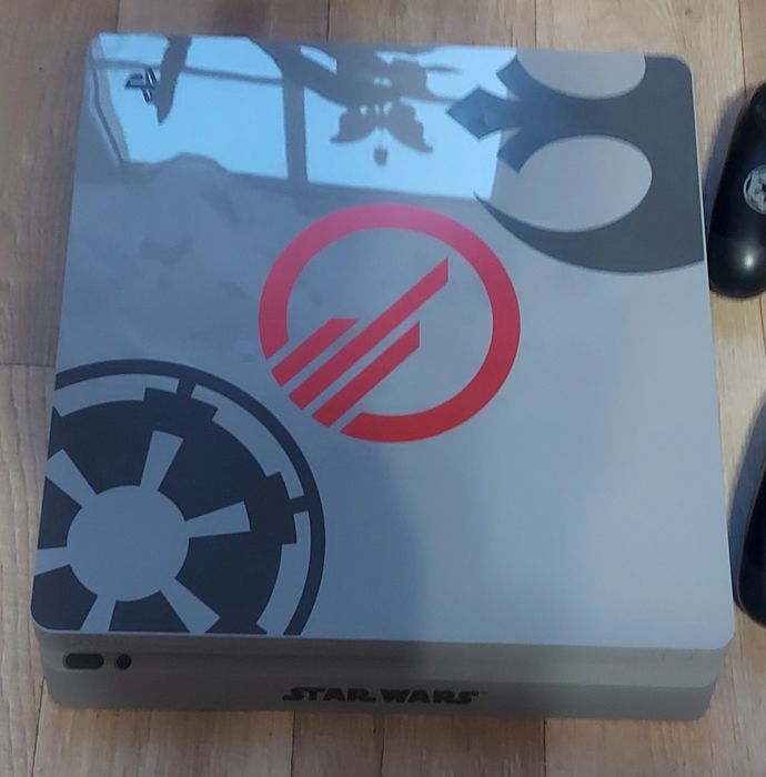 Ps4 slim Star Wars