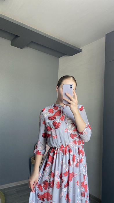 Сукня з принтом в розмірі xs-s