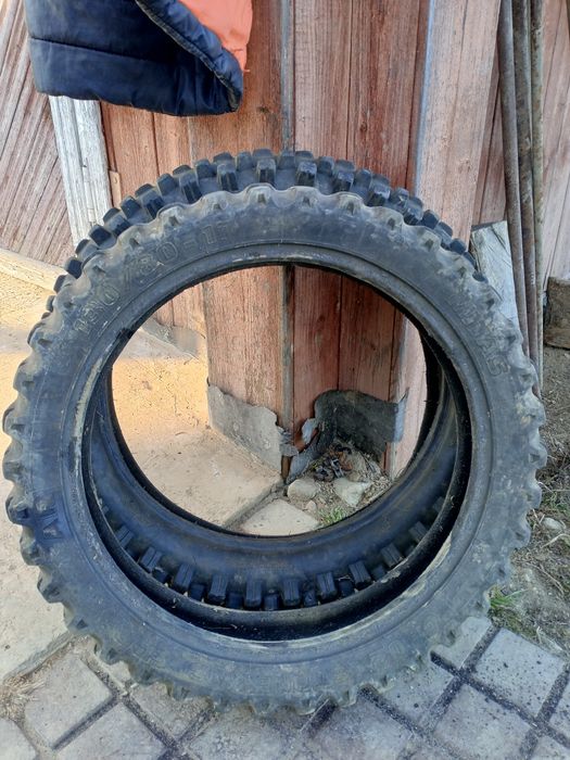 Продам скати r17