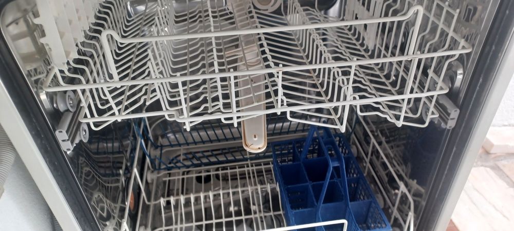 Maq lavar loiça bom estado