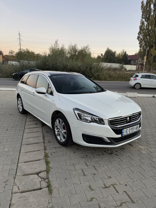 Peugeot 508 SW 2016