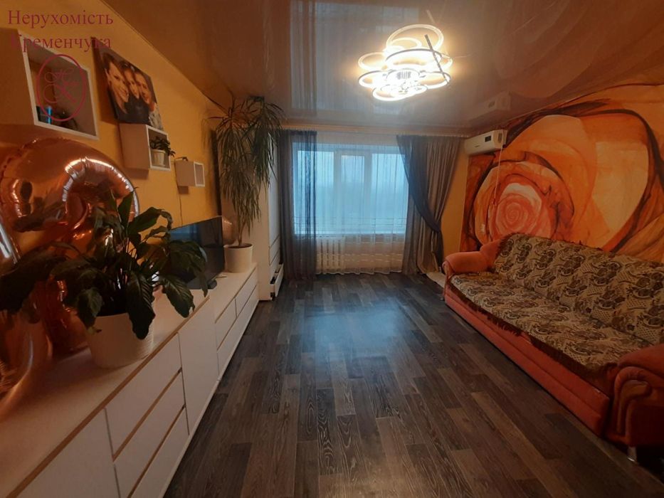 Продам двокімнатну квартиру на Молодіжному. Сертифікат