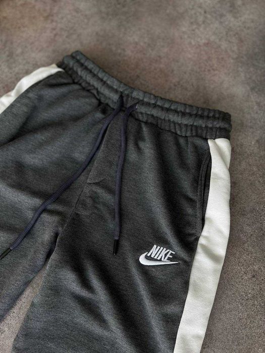 Штани Nike Premium спортивні джогери з qr-code i57/40-2