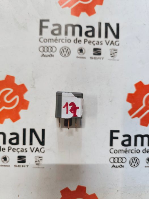 Relé AUDI A4 B7 AUDI A4 B7