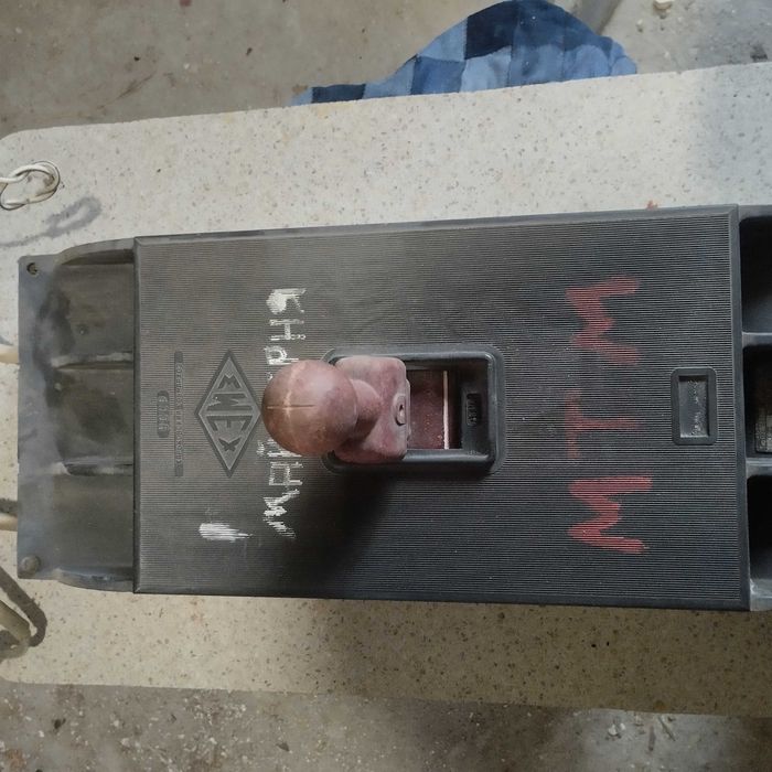 Автоматичний вимикач А 3144