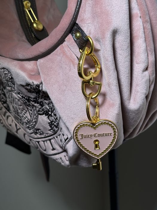 juicy couture daydream bow bag, sold out, viral, coquette aesthetic