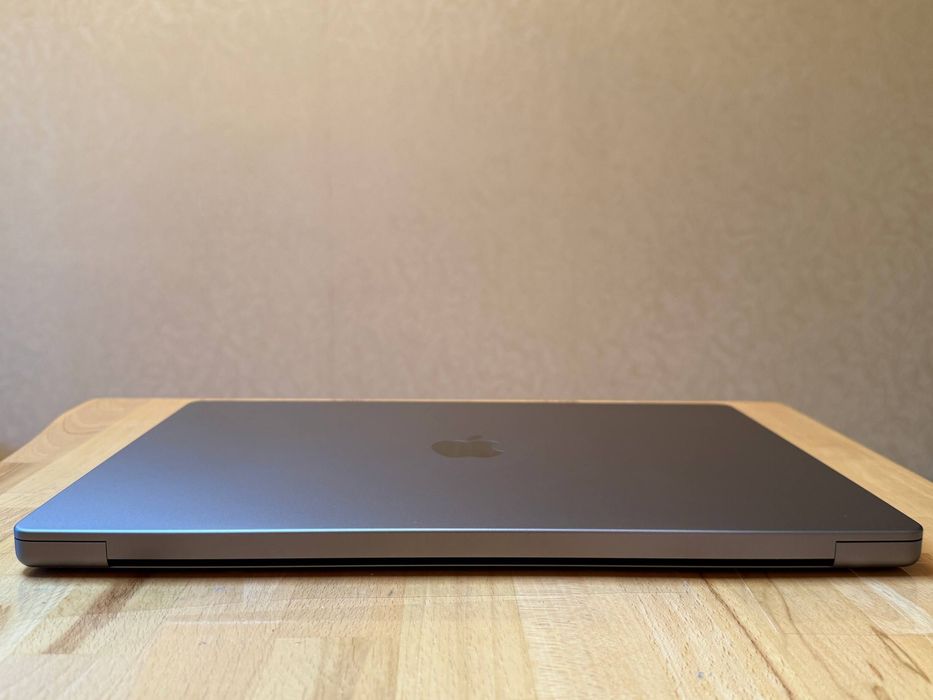 MacBook Pro 16 16 512GB M1 Pro
