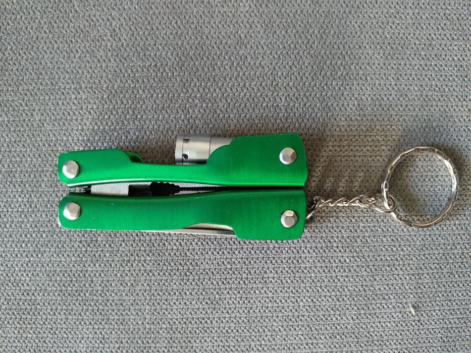 Mini multitool brelok 6w1