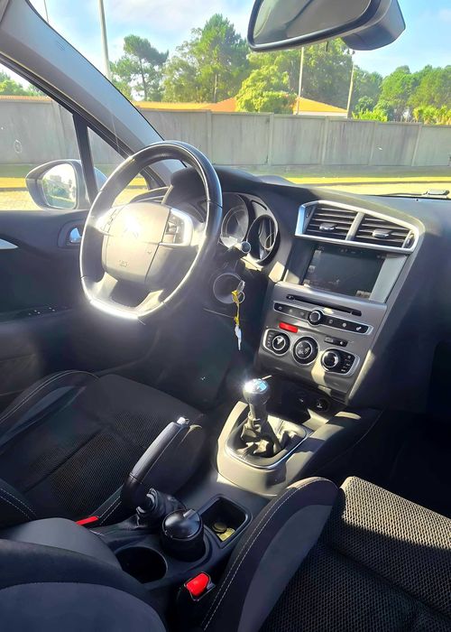 Citroën C4 1.2 PureTech (2016) "201.350km" 5150€ Baixos Consumos Completamente Novo!! — photo 5