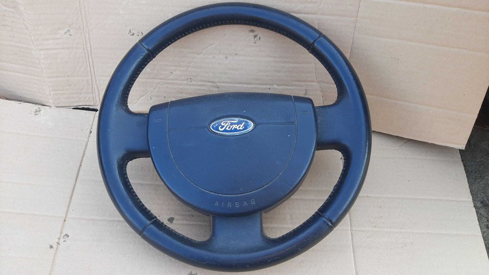 Kierownica kompletna skórzana Ford Fiesta mk6 Fusion skóra ładna nie wytarta