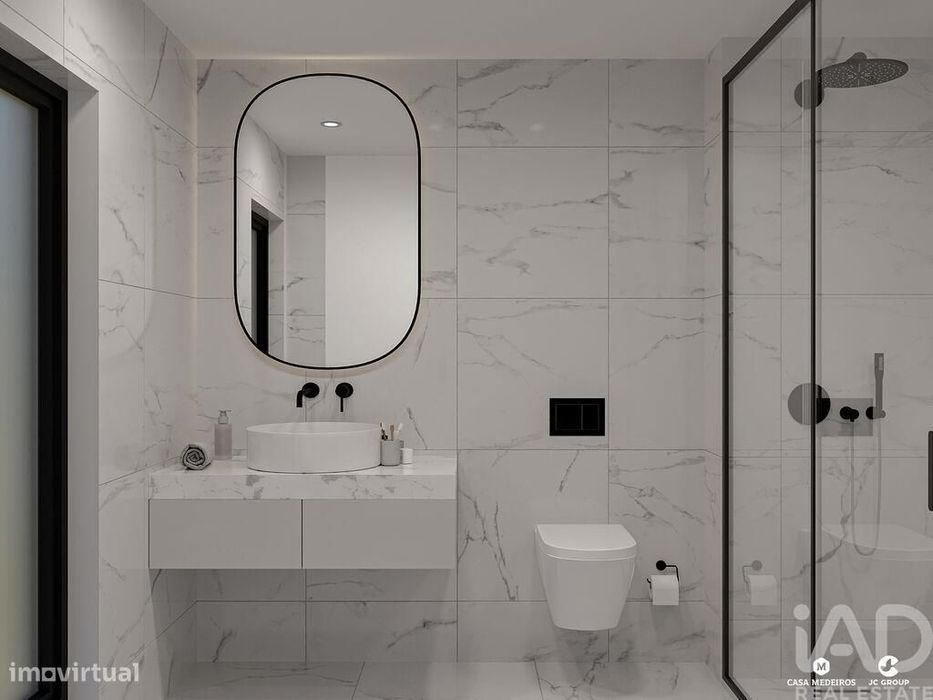 Apartamento T2 em Armação de Pêra de 81,00 m2