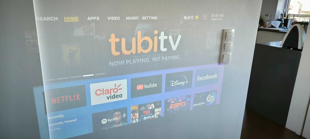 Projector Android TV projetor de 4K, 25000 lúmenes WiFi Bluetooth