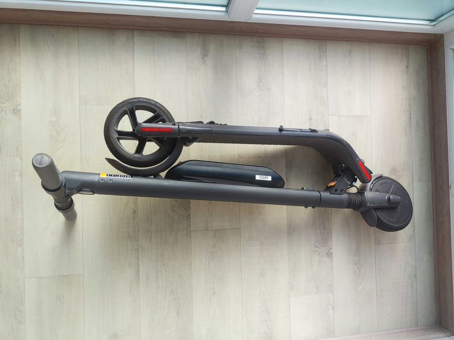 Електросамокат Ninebot by Segway KickScooter ES4