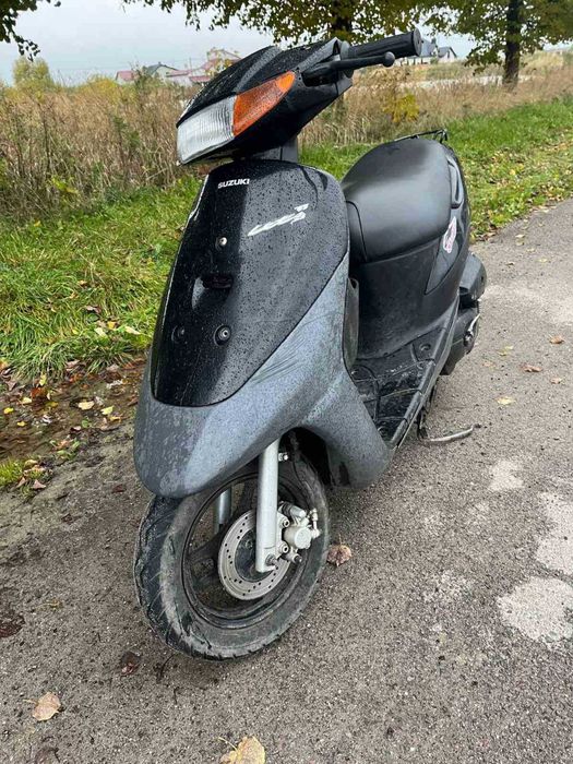 Скутер Suzuki LETS 2