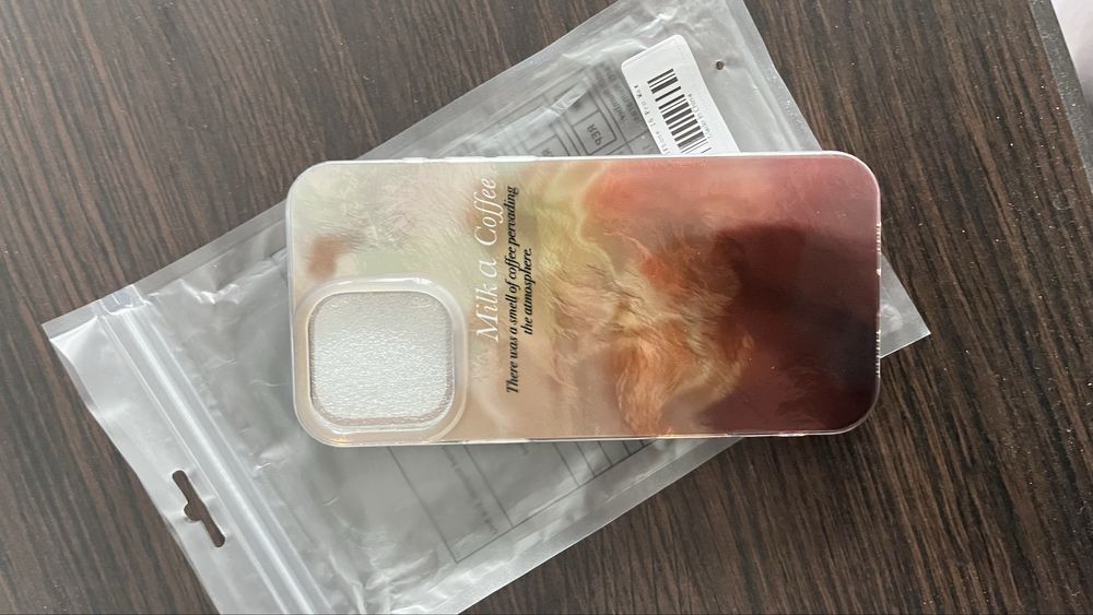Продам новый чехол на iphone 16 pro max