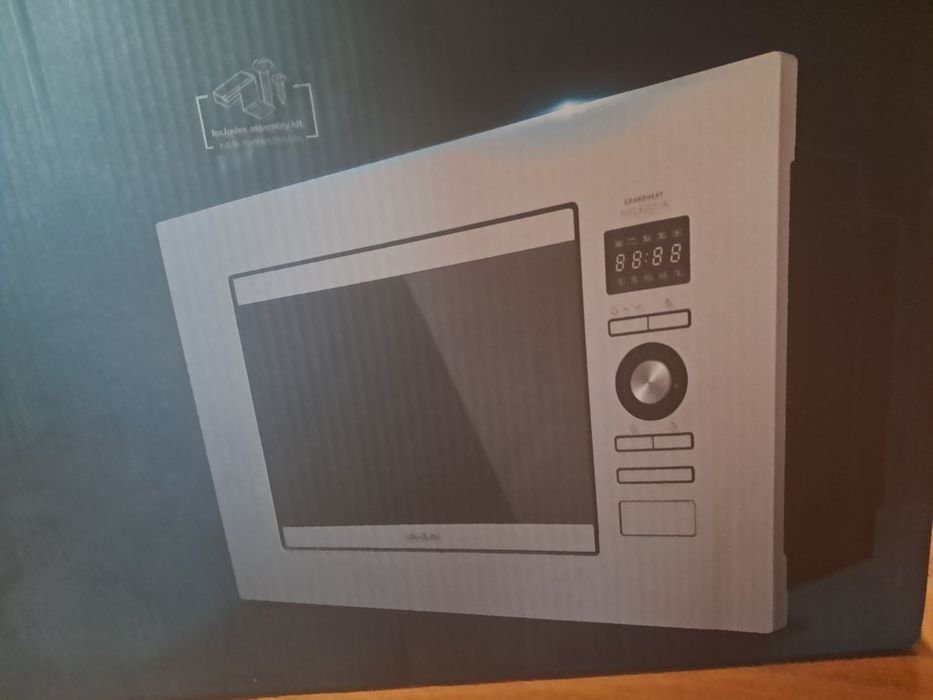 Microondas Cecotec Grandheat 209 embutir encastre0 por estrear