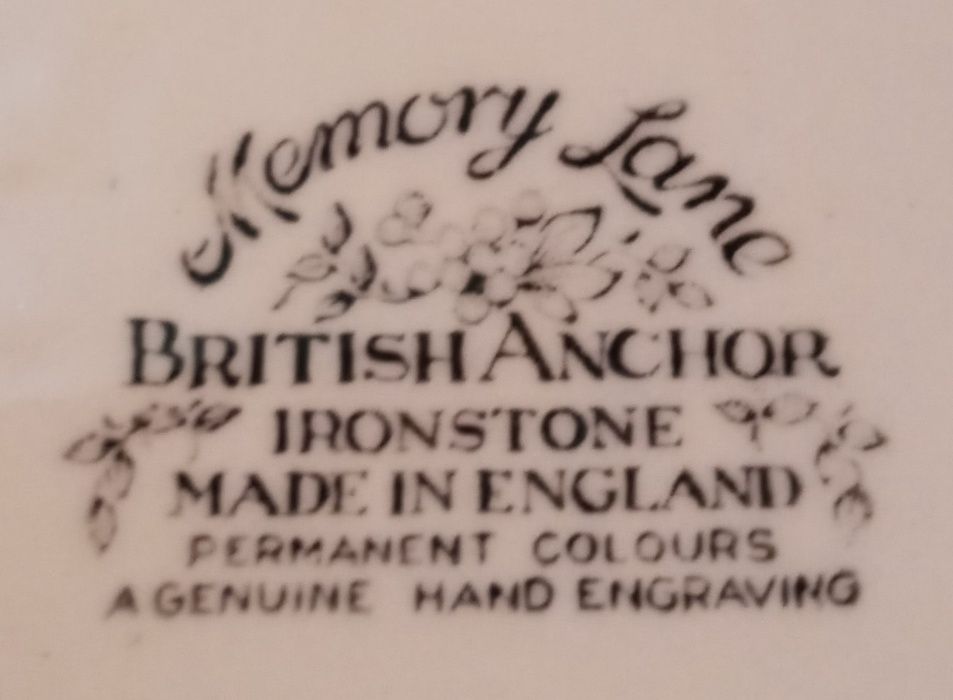 2 Pratos Antigos Loiça British Anchor Ironstone