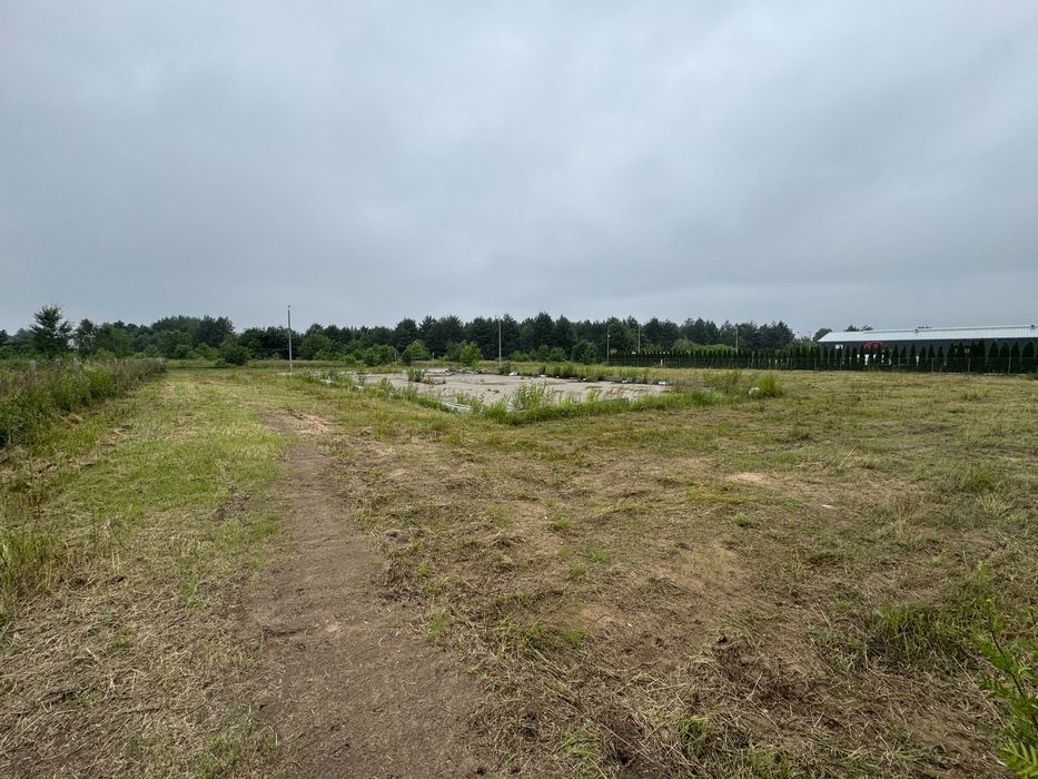 Sprzedam działkę z rozpoczętą budową w Kornicy, woj. Świętokrzyskie | 4000 m² - Widok 3