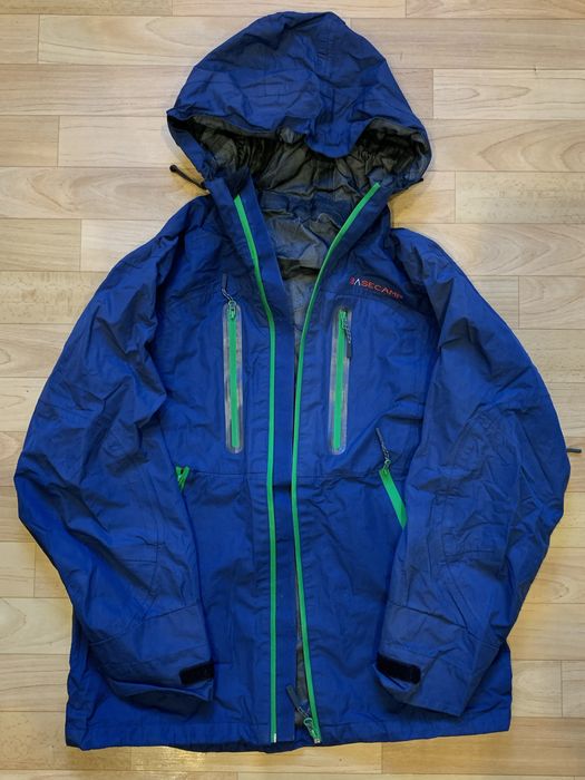 Мембранная туристическая куртка ветровка шмормовка Basecamp goretex