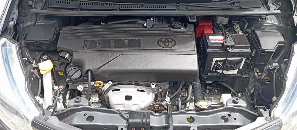 Toyota Yaris 1.3 vvti 100 CV 101000 km