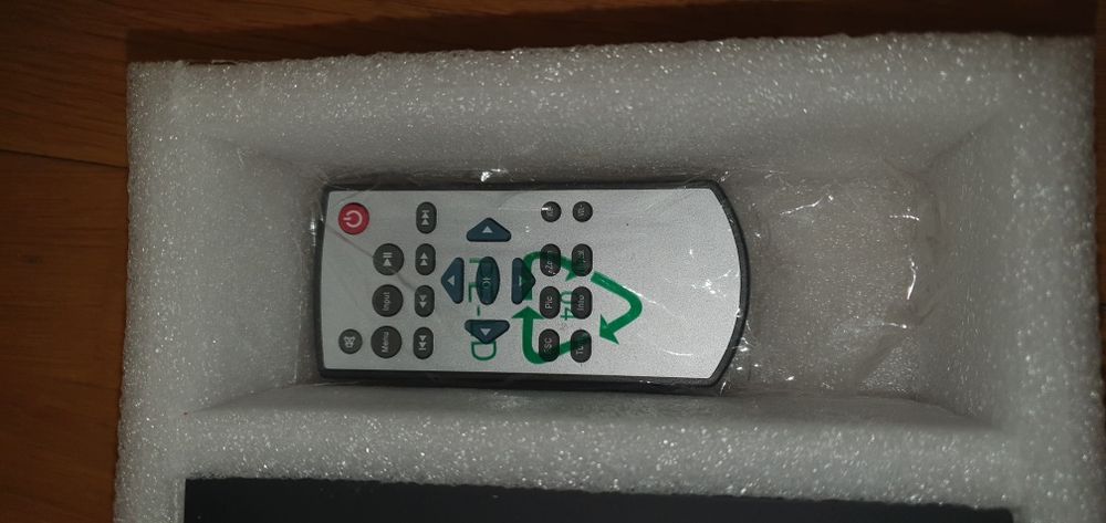 Проектор мультимедійний