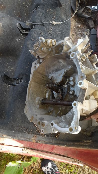 Пежо 306(1.8)бензин КПП+балка+щеплення