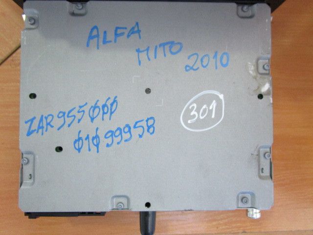 Rádio / auto-rádio ALFA ROMEO Mito (955_)