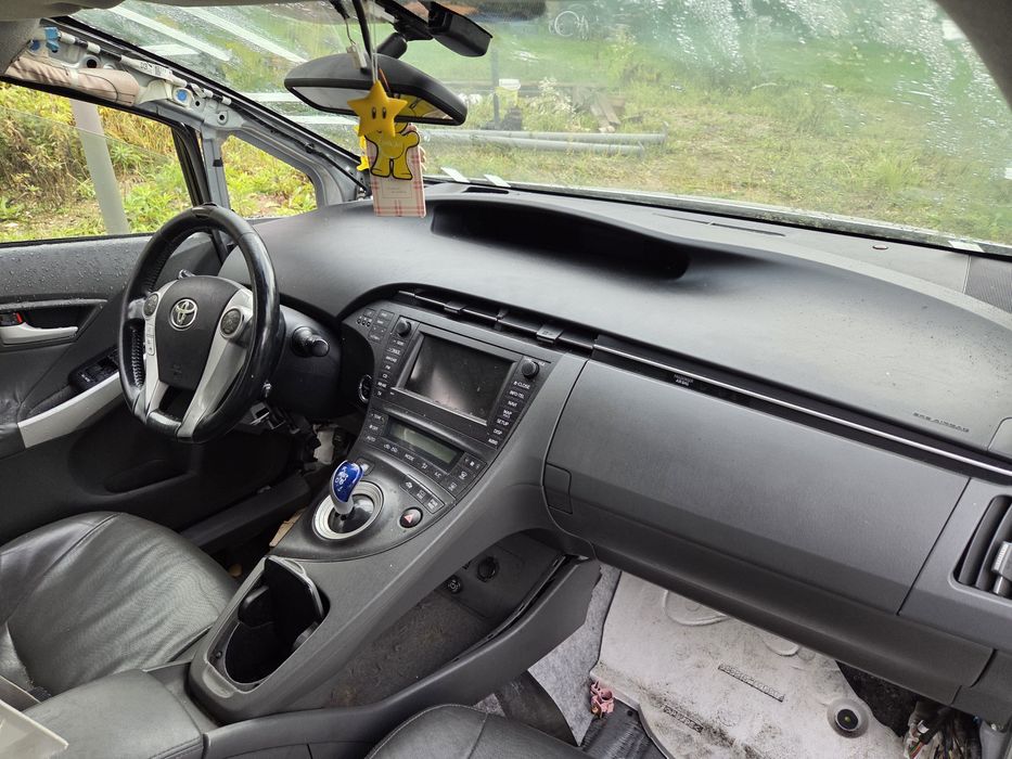 Radio nawigacja ramka Toyota Pius 3 przedlife